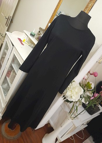 Siyah Uzun Kollu Uzun Elbise - Görsel 3