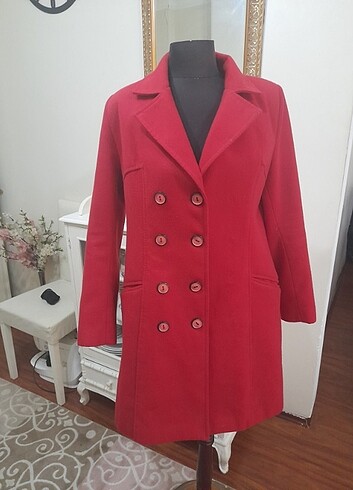 Kırmızı kaşe kaban - Görsel 16