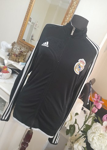 Adidas ürünü