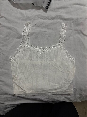 Dantelli crop