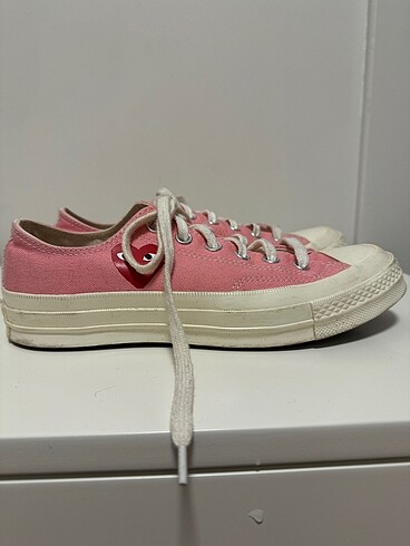 Comme des garçons x converse