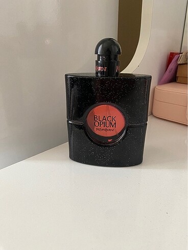 Yves Saint Laurent Black Opium Parfüm