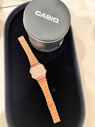 Orijinal Casio Retro rose gold