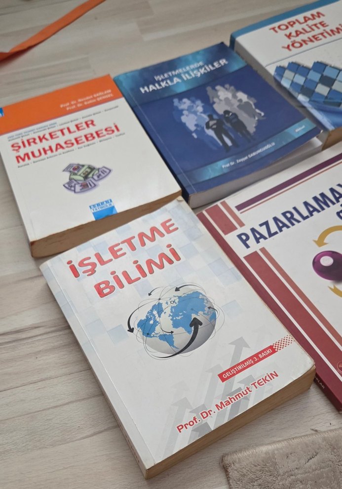 İşletme Bilimi ve Pazarlamaya Giriş Kitapları - Görsel 3