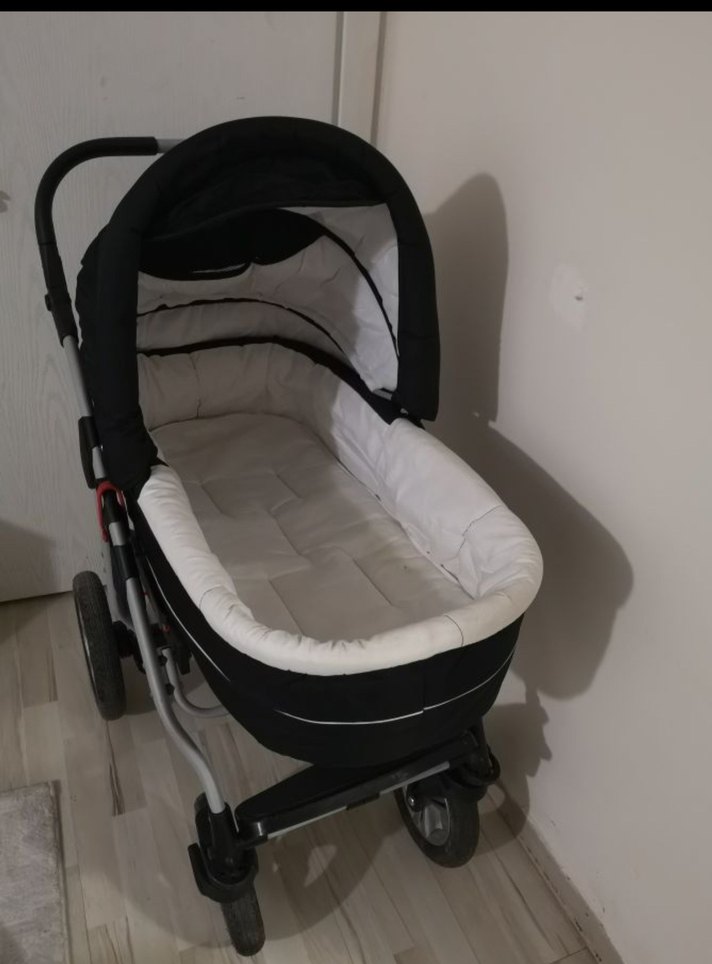 Siyah Çok Fonksiyonlu Bebek Arabası - Görsel 4