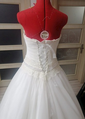 Çok şık bir Gelinlik - Görsel 3