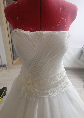 Çok şık bir Gelinlik - Görsel 2