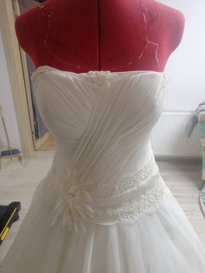 Çok şık bir Gelinlik - Görsel 2