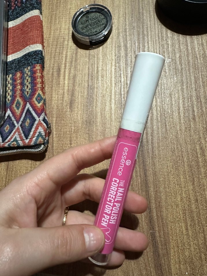 Essence Oje Düzeltici Kalem Pembe - Görsel 5