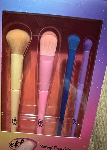 Eklips Pastel Renkli Makyaj Fırçası Seti - Görsel 3