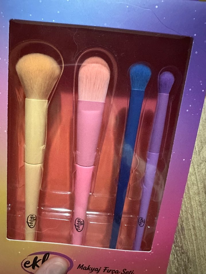 Eklips Pastel Renkli Makyaj Fırçası Seti - Görsel 3