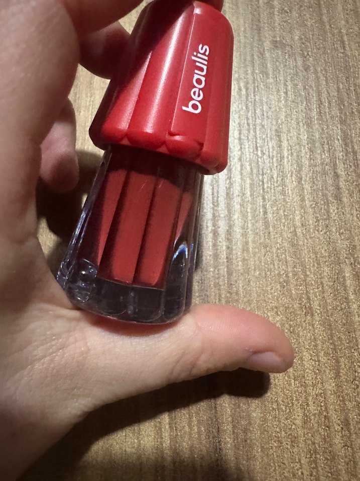 Beaulis Kırmızı Dudak Yağı - Görsel 2