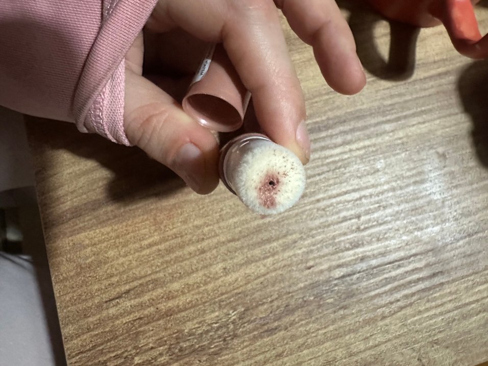 Essence Baby Got Glow Likit Aydınlatıcı 20-Rose and Shine - Görsel 3