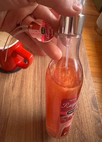 Raspberry Cake Kadın Vücut Spreyi - Görsel 3