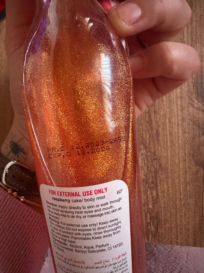 Raspberry Cake Kadın Vücut Spreyi - Görsel 5
