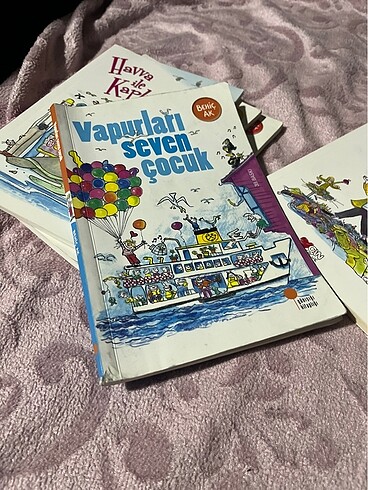 Vapurları seven çocuk