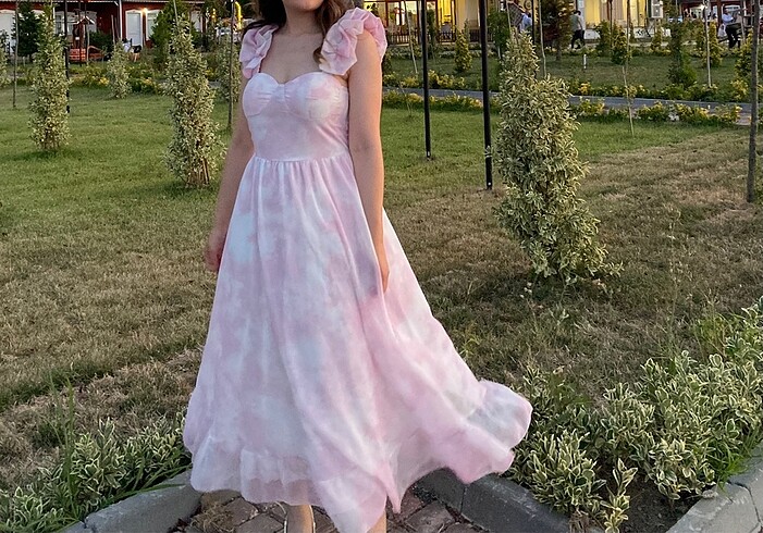 m Beden Deniz Butik Omuz tasarımlı elbise