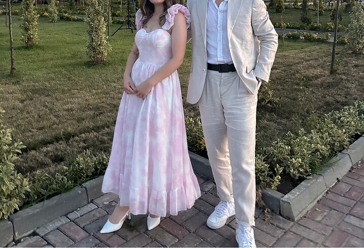 m Beden pembe Renk Deniz Butik Omuz tasarımlı elbise