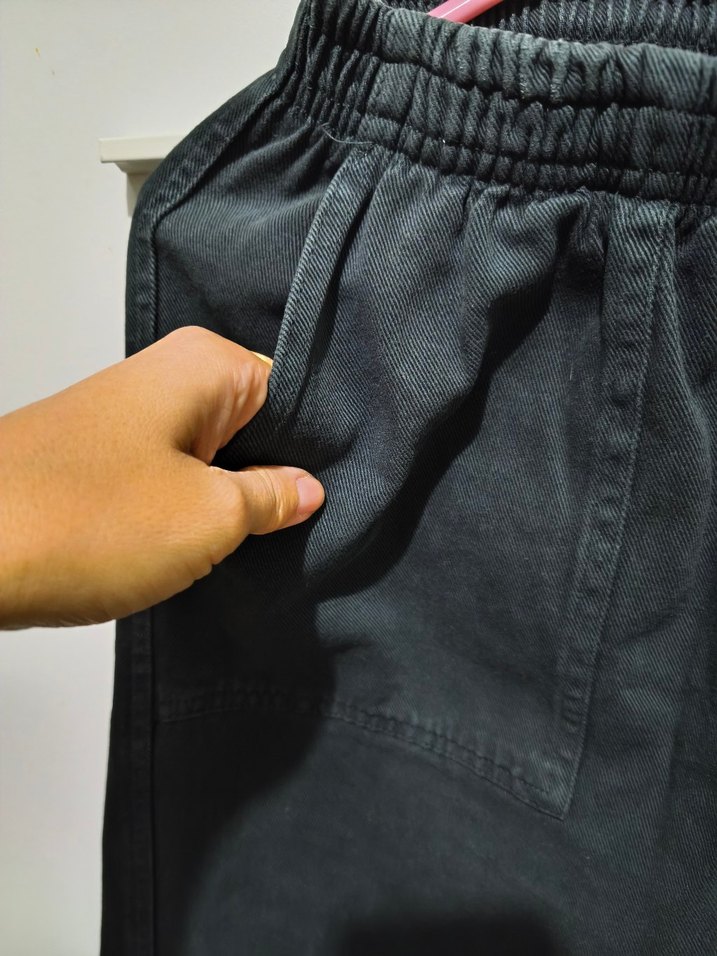 Siyah Rahat Kesim Kadın Denim Pantolon - Görsel 2