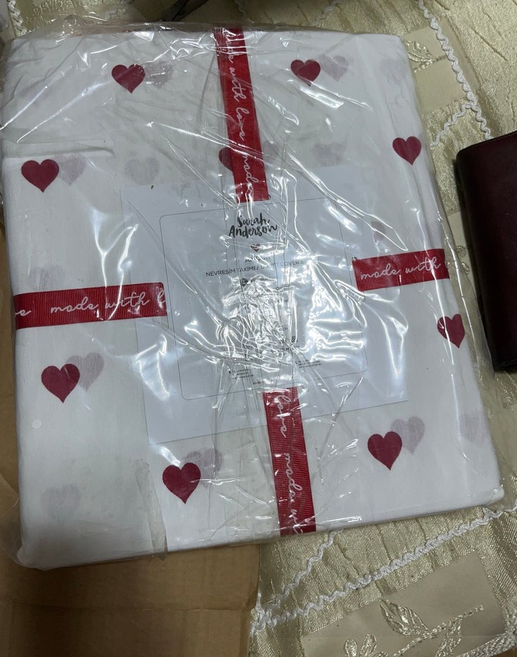 karaca Kırmızı Kalp Desenli Beyaz Nevresim Takımı çift - Görsel 4