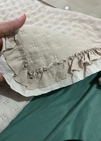 Karaca Çift kişilik yatak örtüsü çift kişilik istenirse tekte vr - Görsel 5