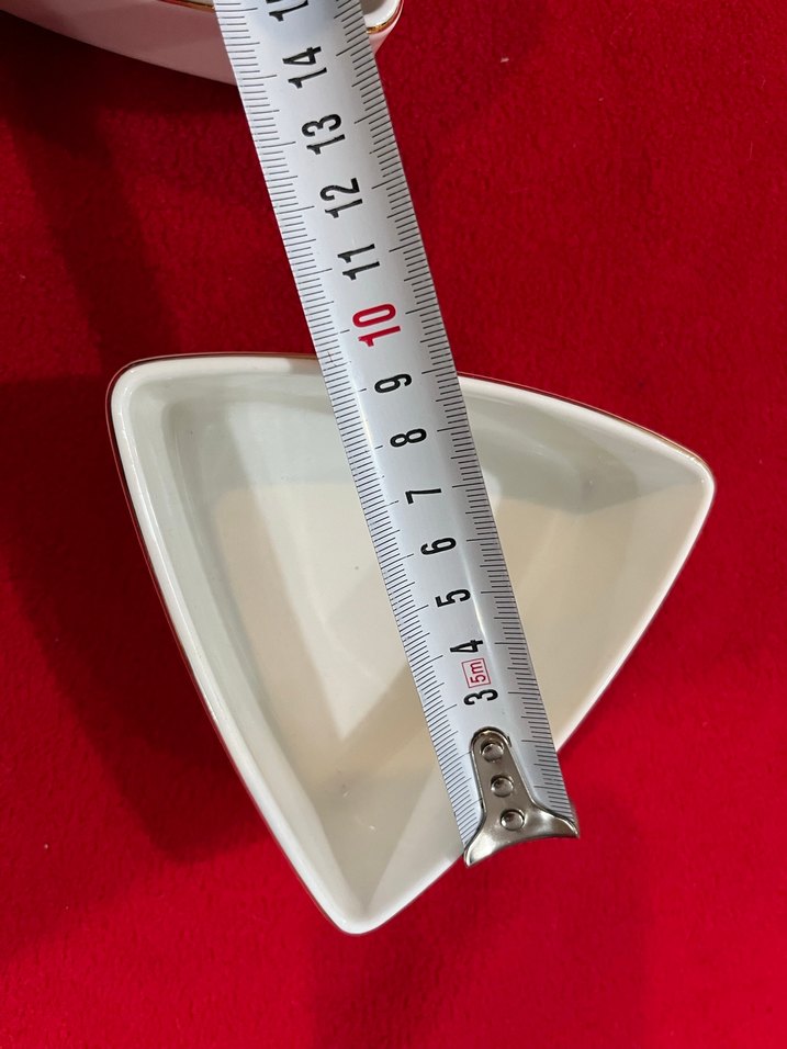 Karaca Üçgen Beyaz porselen - Görsel 2