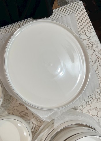 Karaca 18 parça yemek takımı Gri Kenarlı Beyaz Yemek Kapları - Görsel 4