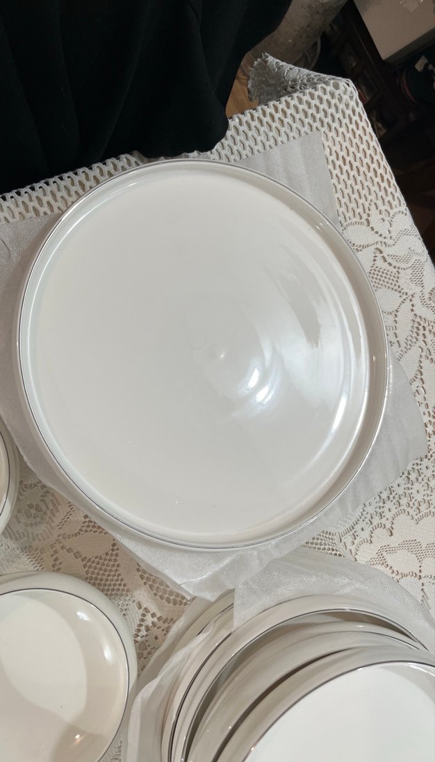 Karaca 18 parça yemek takımı Gri Kenarlı Beyaz Yemek Kapları - Görsel 4