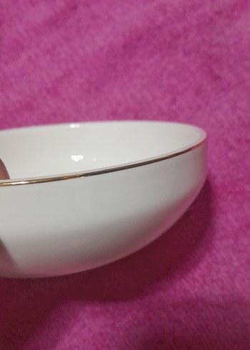 Karaca 6 adet kase bir tanesinin alt yazsi farklı model ayni - Görsel 5