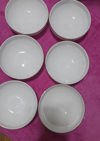 Karaca 6 adet kase bir tanesinin alt yazsi farklı model ayni - Görsel 2