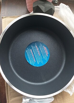  Beden siyah Renk Karaca biodaimond 26 cm pilav tenceresi