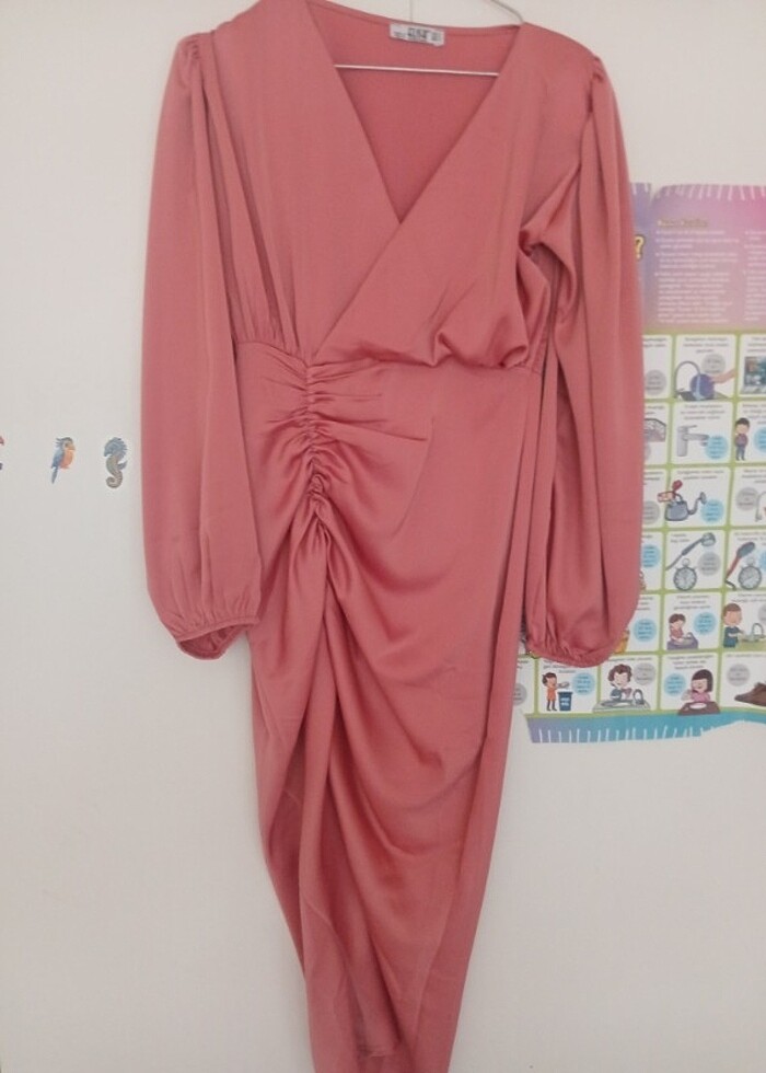 Yeni çok sık  hem özle günlerde hem düğünde giyebilirsiniz  - Görsel 3