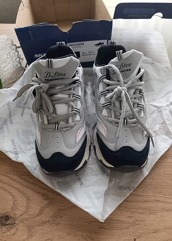 Gri Bağcıklı Kadın Spor Ayakkabı - Görsel 2