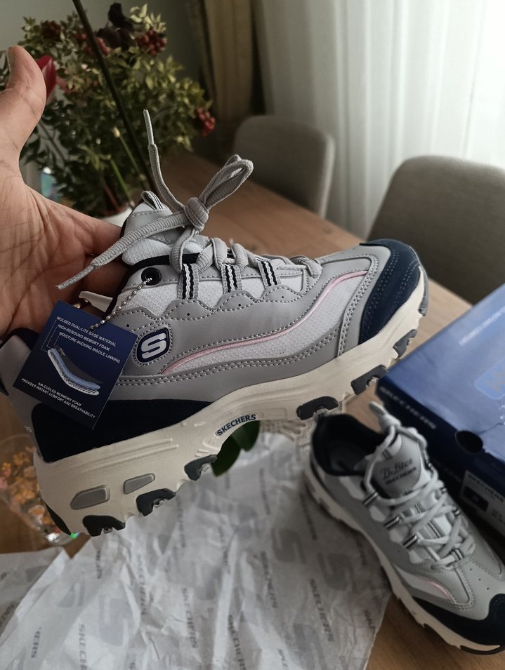 Gri Bağcıklı Kadın Spor Ayakkabı - Görsel 3