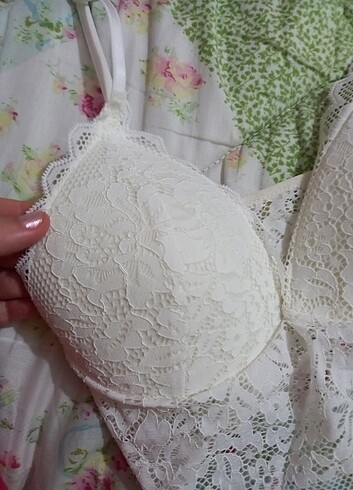 diğer Beden Hiç kullanılmamış Bralet