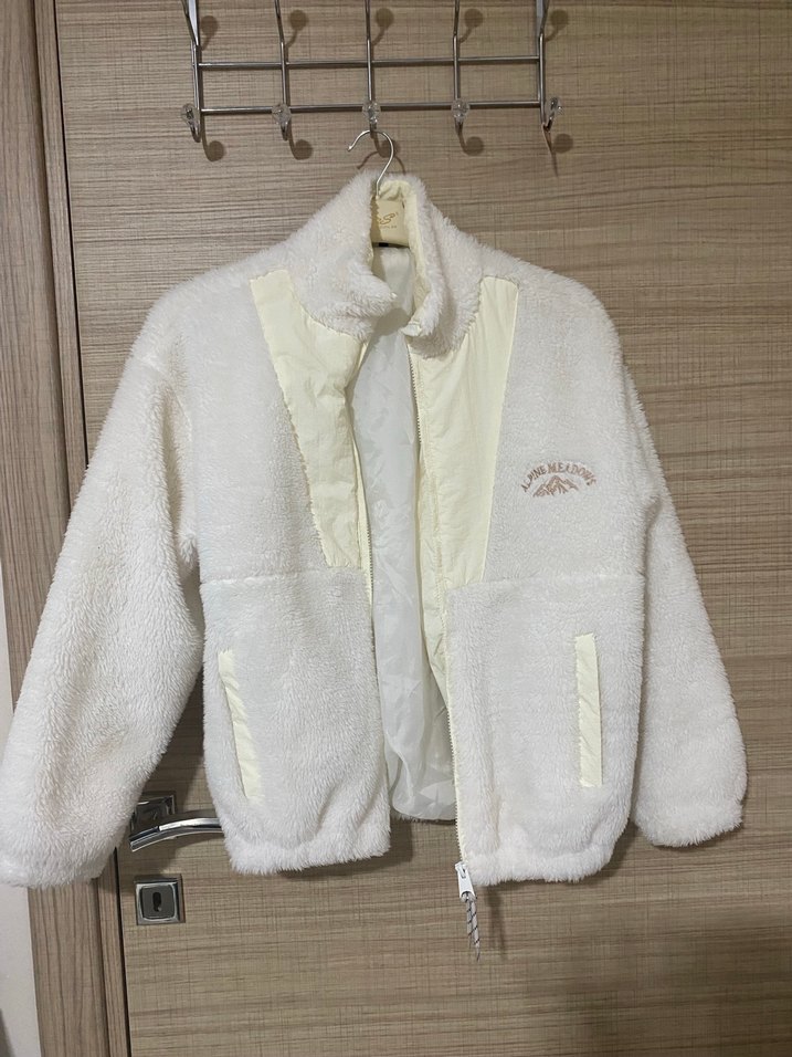 Beyaz Peluş Kadın Ceket - Görsel 2