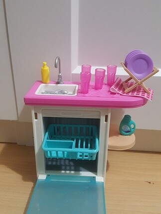 Barbie Bulaşık makinesi