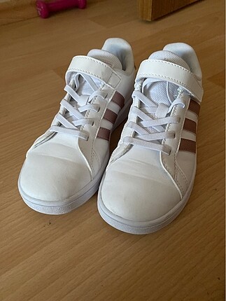 adidas grand court c