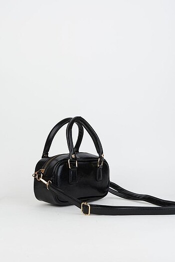 Beden Charm detaylı çanta