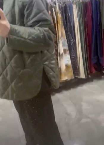 Kapitone Kapüşonlu Kadın Mont - Görsel 4