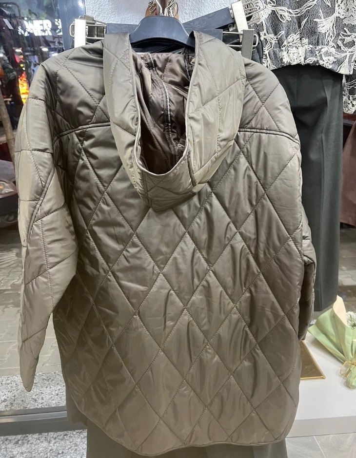 HAKİ YENİ Kapüşonlu Kadın Mont - Görsel 2