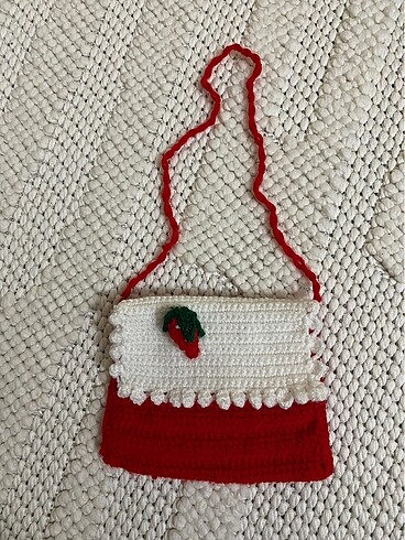 ÇİLEK Çocuk çantası - Görsel 2