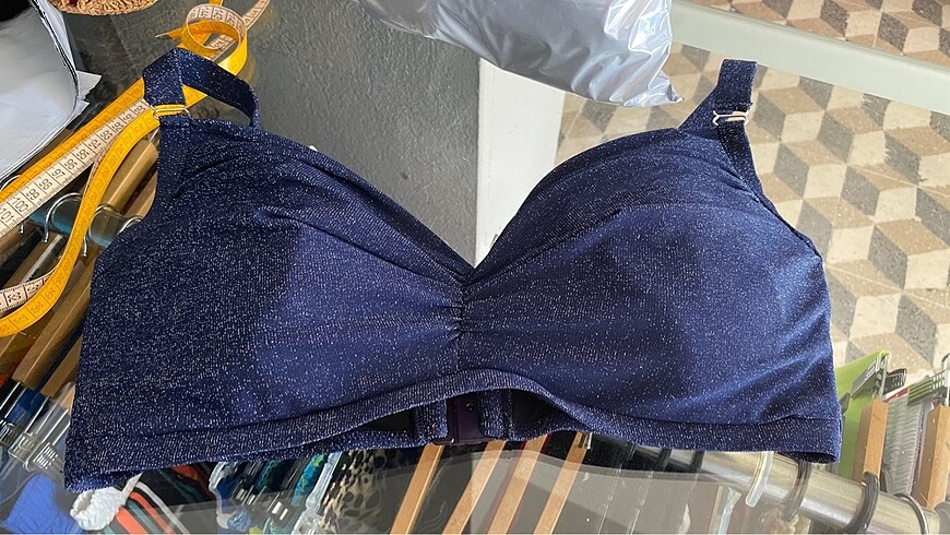 Diğer Büyük beden simli bikini üst