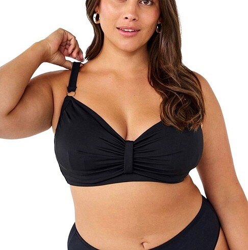 Siyah bikini üst