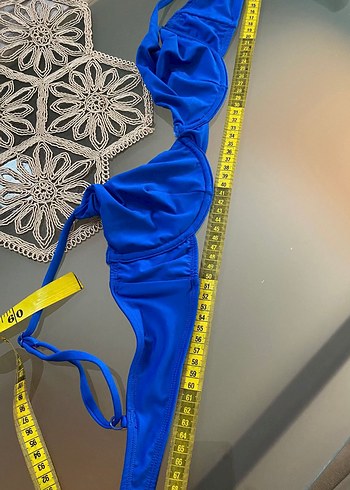 l Beden Hatalı tamirli Yarım Bikini Üstü