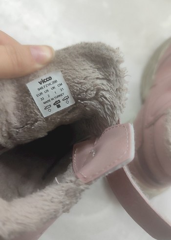 Kızlar İçin Pembe Peluş Detaylı Bot - Görsel 3