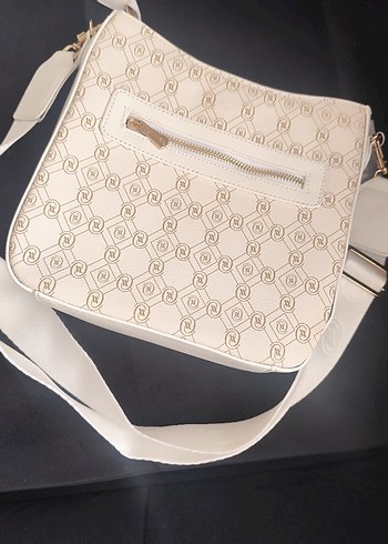 Beyaz Baskılı Kadın Omuz Çantası - Görsel 4