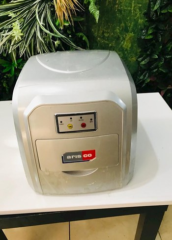 Gri Arisco Buz Makinası