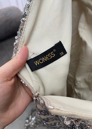 Gri İşlemeli Uzun V Yaka Abiye Elbise - Görsel 3