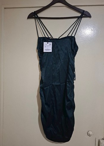 Siyah Drapeli İnce Askılı Uzun Abiye Elbise - Görsel 2